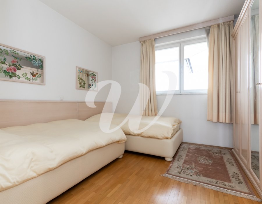 Penthouse-Etage im nördlichen Westend Bild 11